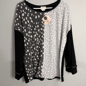 NWT BiBi Animal Print Colorblock Top XL